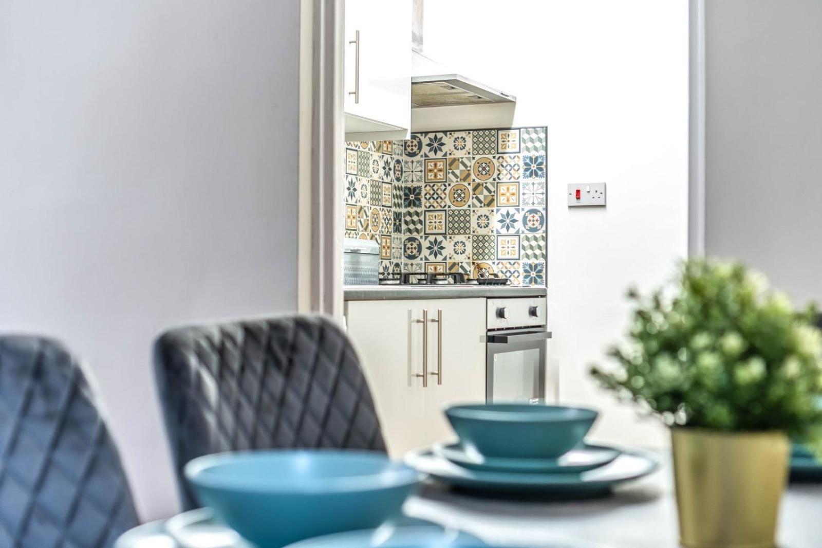Bright Guest House In Hackney Londra Exterior foto